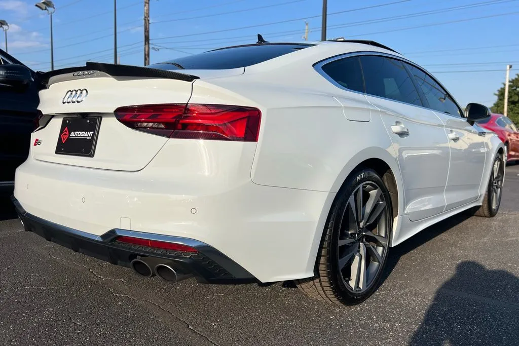 2022 Audi S5 Premium photo 3