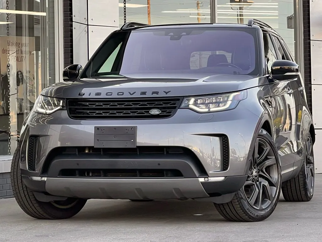 Gray 2019 Land Rover Discovery HSE for sale in Indianapolis, IN