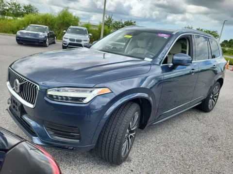 Blue 2020 Volvo XC90 T6 Momentum for sale in Indianapolis, IN