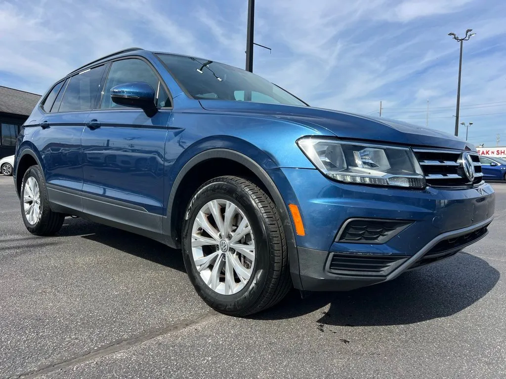 2018 Volkswagen Tiguan S photo 3