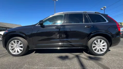 Another view of 2017 Volvo XC90 T6 Momentum for sale in Indianapolis, IN at AutoGiant USA Indianapolis