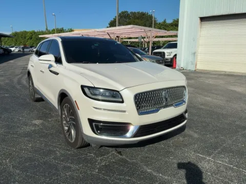 Photos of 2019 Lincoln Nautilus Reserve for sale in Indianapolis, IN at AutoGiant USA Indianapolis