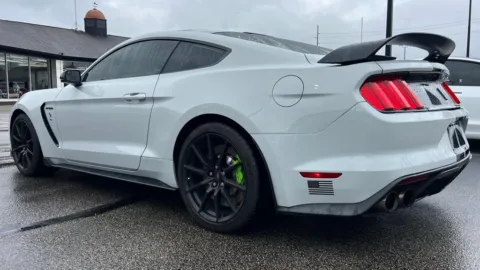 More photos of 2016 Ford Mustang Shelby GT350 at AutoGiant USA Indianapolis, IN