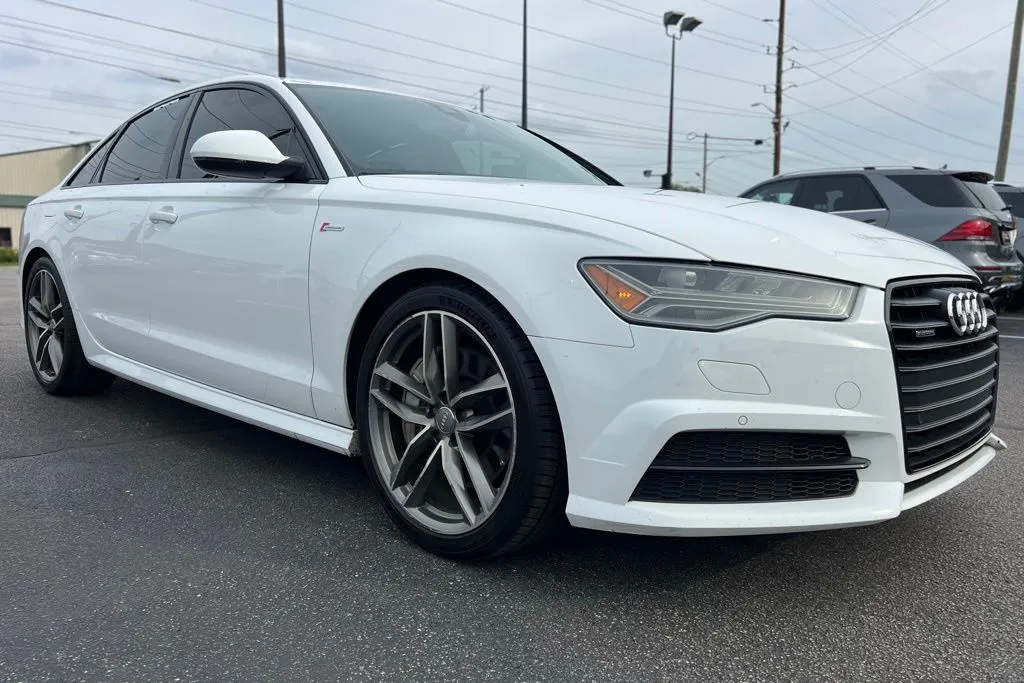 2016 Audi A6 3.0T Prestige photo 2