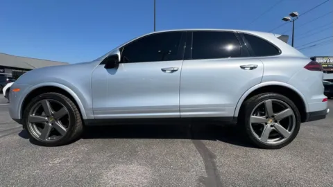 Another view of 2018 Porsche Cayenne for sale in Indianapolis, IN at AutoGiant USA Indianapolis