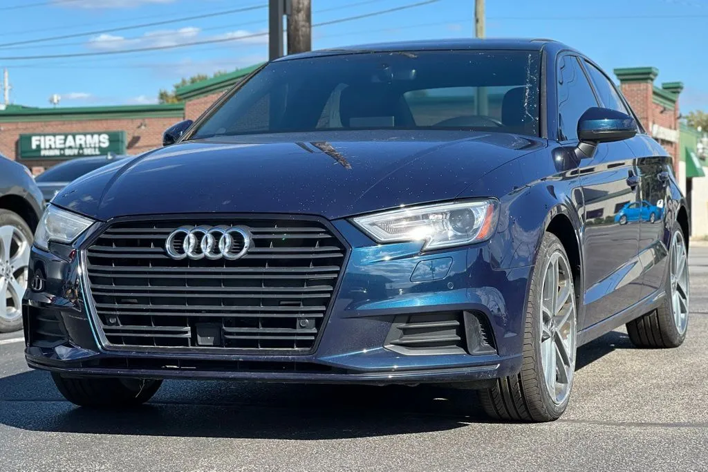 2020 Audi A3 2.0T Premium photo 4