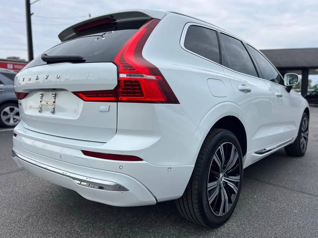 2022 Volvo XC60 Recharge T8 Inscription photo 3