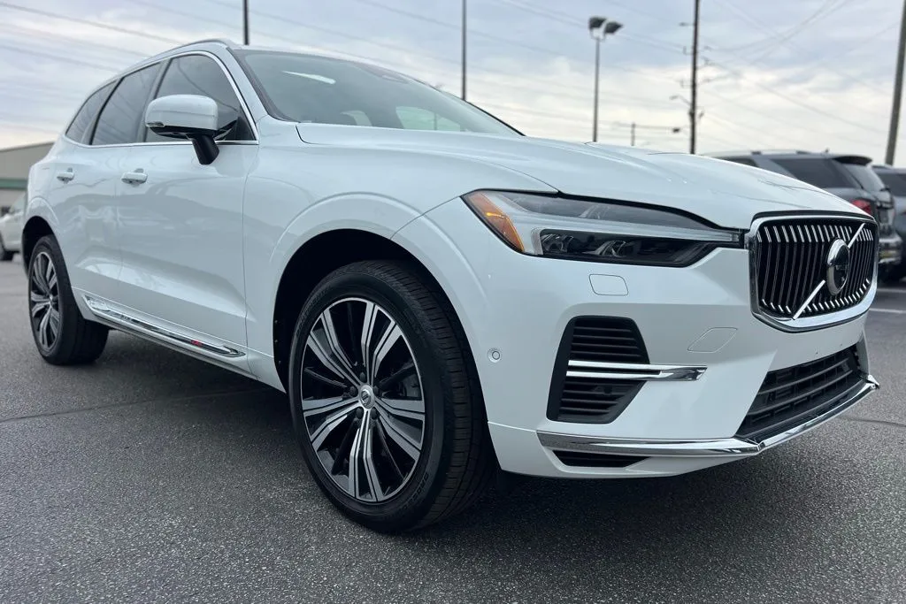 2022 Volvo XC60 Recharge T8 Inscription photo 4