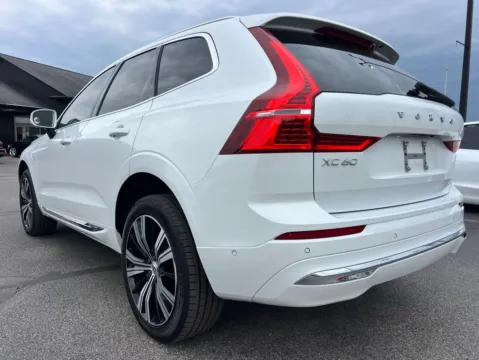 More photos of 2022 Volvo XC60 Recharge Plug-In Hybrid T8 Inscription at AutoGiant USA Indianapolis, IN