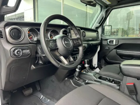 Photos of 2022 Jeep Wrangler Unlimited Sport S for sale in Indianapolis, IN at AutoGiant USA Indianapolis