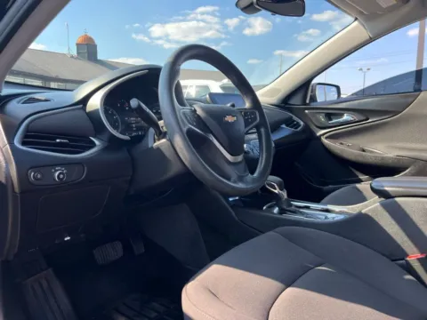Photos of 2022 Chevrolet Malibu LT for sale in Indianapolis, IN at AutoGiant USA Indianapolis
