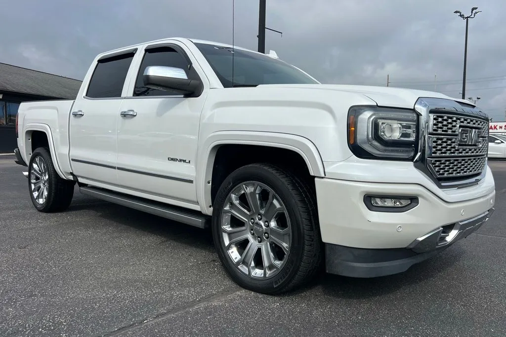2017 Gmc Sierra 1500 Denali photo 3