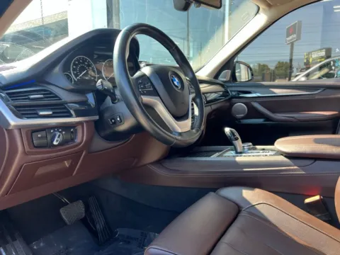 Photos of 2016 BMW X5 xDrive40e for sale in Indianapolis, IN at AutoGiant USA Indianapolis