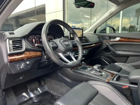 Photos of 2018 Audi Q5 2.0T Prestige for sale in Indianapolis, IN at AutoGiant USA Indianapolis