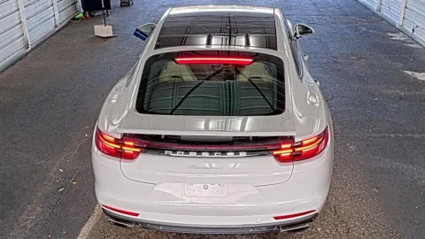More photos of 2018 Porsche Panamera 4 at AutoGiant USA Indianapolis, IN