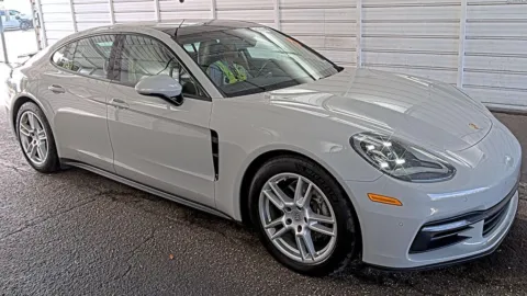 Photos of 2018 Porsche Panamera 4 for sale in Indianapolis, IN at AutoGiant USA Indianapolis