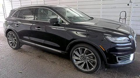 Black 2019 Lincoln Nautilus Reserve for sale in Indianapolis, IN