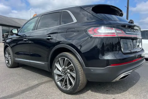 More photos of 2019 Lincoln Nautilus Reserve at AutoGiant USA Indianapolis, IN