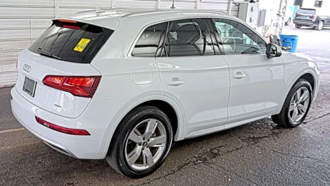 Another view of 2019 Audi Q5 2.0T Premium Plus for sale in Indianapolis, IN at AutoGiant USA Indianapolis