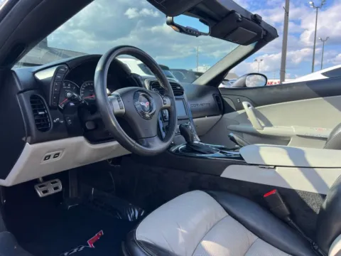 Photos of 2009 Chevrolet Corvette for sale in Indianapolis, IN at AutoGiant USA Indianapolis