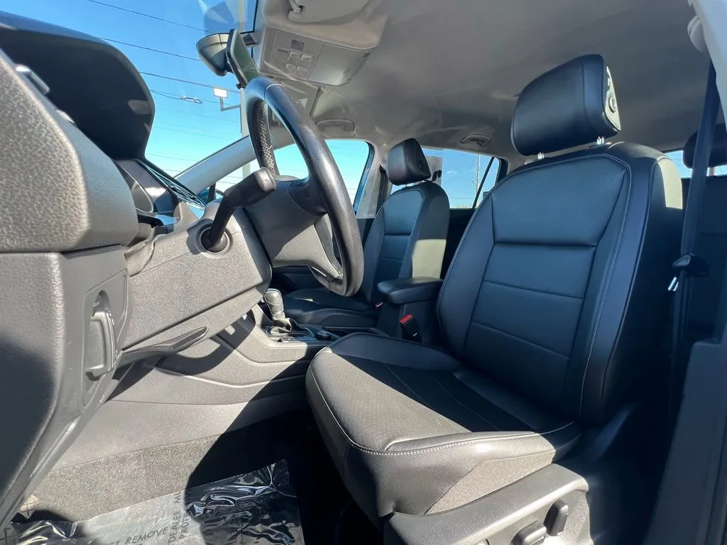 2019 Volkswagen Tiguan SE photo 3