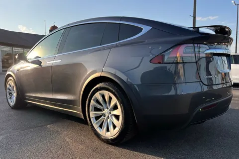 More photos of 2017 Tesla Model X 90D at AutoGiant USA Indianapolis, IN