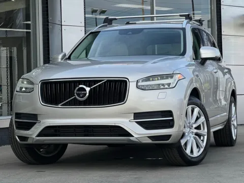Unknown 2016 Volvo XC90 Hybrid T8 Momentum for sale in Indianapolis, IN