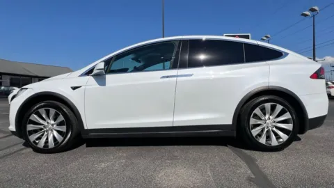 Another view of 2019 Tesla Model X Long Range for sale in Indianapolis, IN at AutoGiant USA Indianapolis
