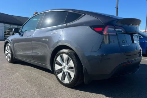 More photos of 2020 Tesla Model Y Long Range at AutoGiant USA Indianapolis, IN