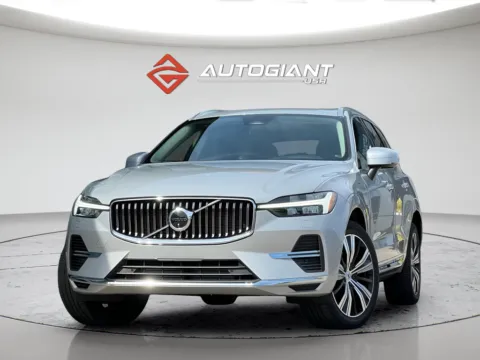 Silver 2022 Volvo XC60 Recharge Plug-In Hybrid T8 Inscription for sale in Indianapolis, IN