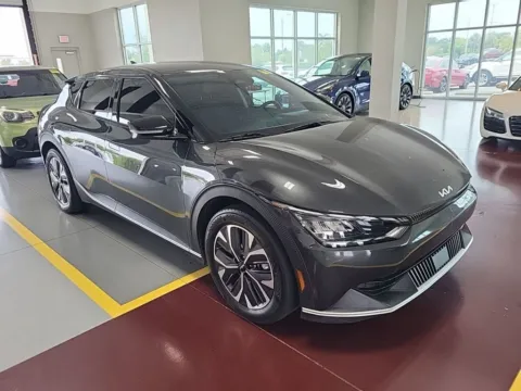 More photos of 2022 Kia EV6 Light at AutoGiant USA Indianapolis, IN