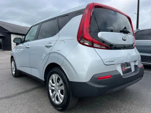 More photos of 2020 Kia Soul LX at AutoGiant USA Indianapolis, IN