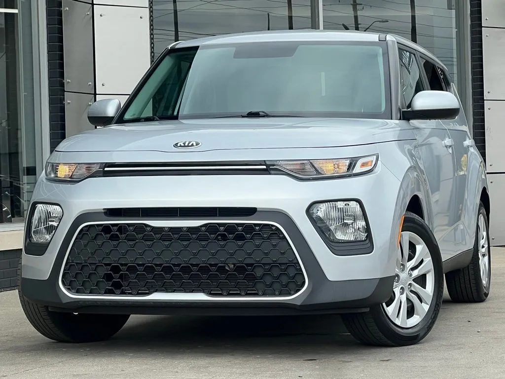 Silver 2020 Kia Soul LX for sale in Indianapolis, IN