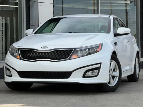 White 2015 Kia Optima LX for sale in Indianapolis, IN