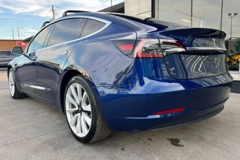 More photos of 2018 Tesla Model 3 Mid Range at AutoGiant USA Indianapolis, IN