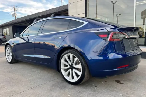 More photos of 2018 Tesla Model 3 Mid Range at AutoGiant USA Indianapolis, IN