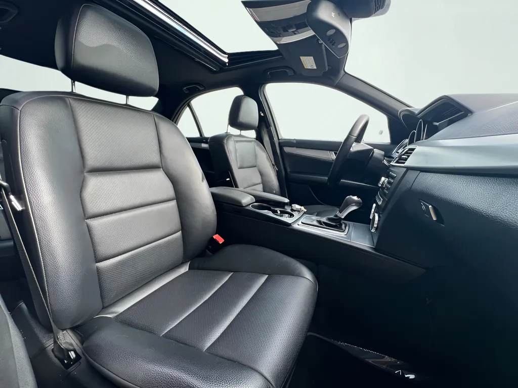 2014 Mercedes-Benz C-Class C250 Sport - Photo 27