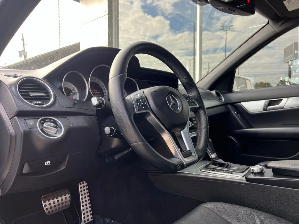 2014 Mercedes Benz C 250 photo 4