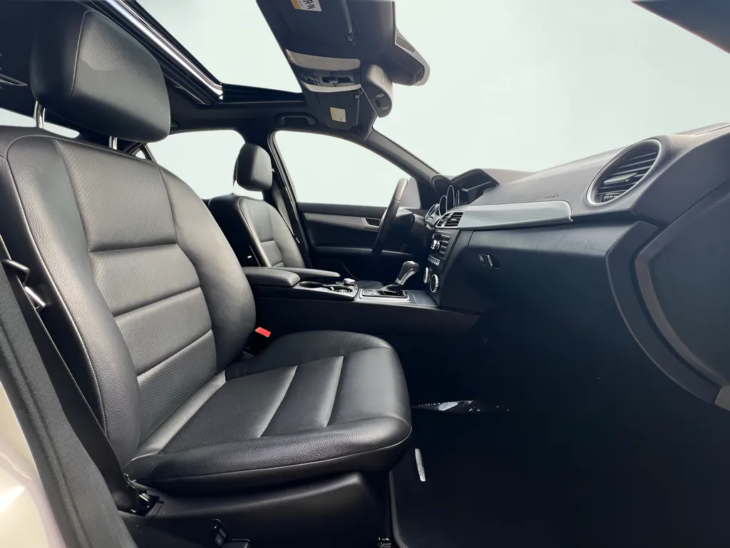 2014 Mercedes-Benz C-Class C250 Sport - Photo 26