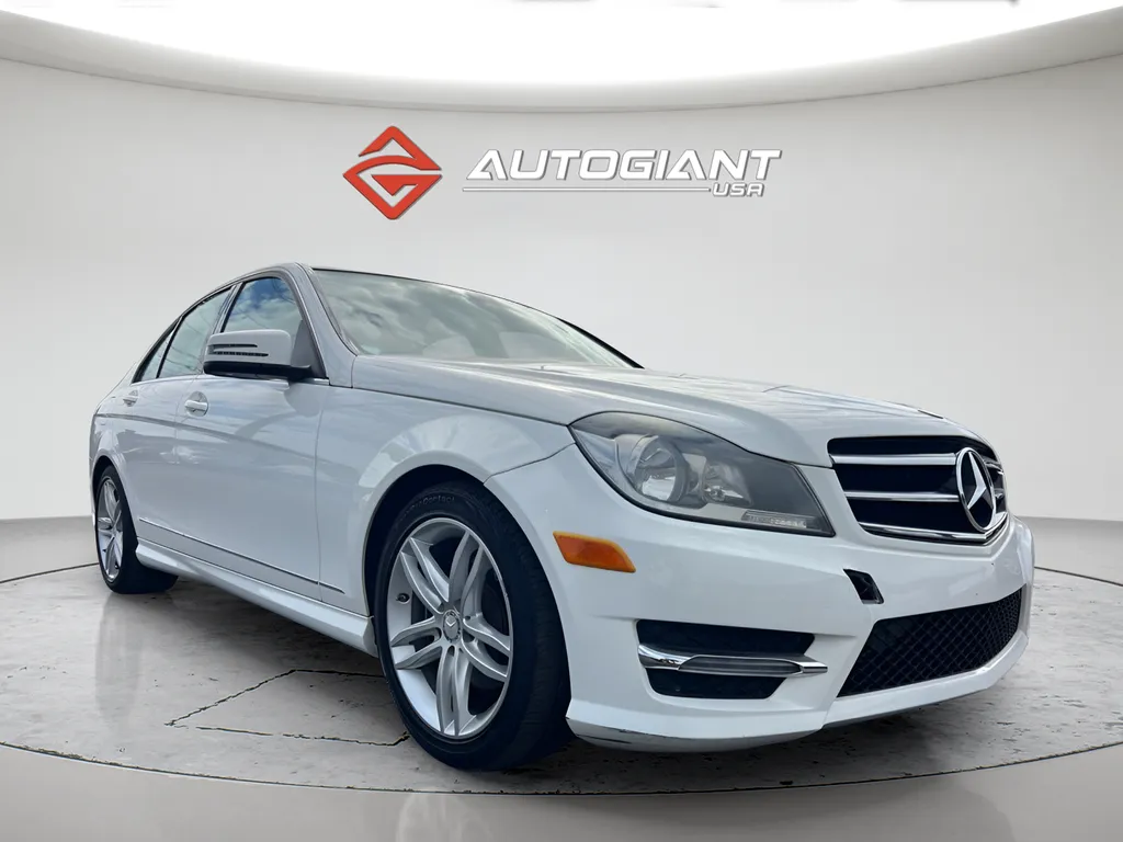 2014 Mercedes-Benz C-Class C250 Sport - Photo 11
