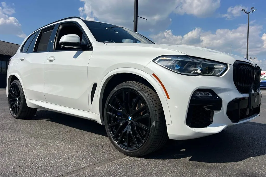 2020 Bmw X5 M50i photo 3