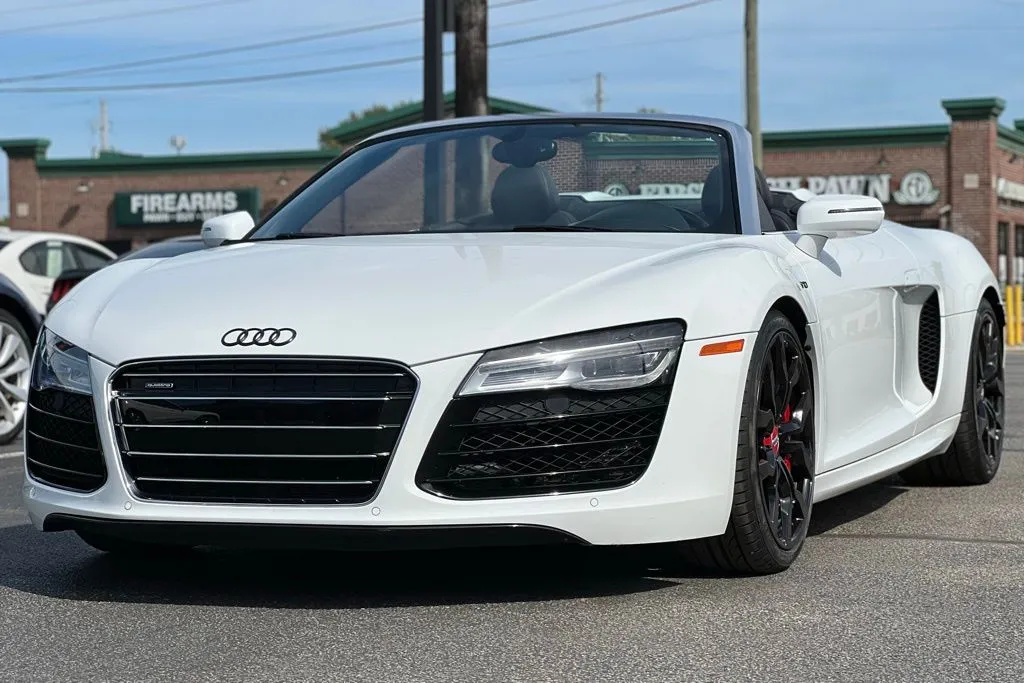 2014 Audi R8 5.2 photo 4