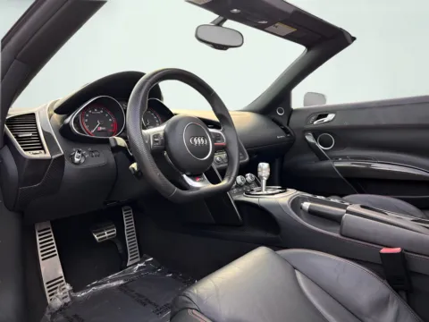 Photos of 2014 Audi R8 5.2 for sale in Indianapolis, IN at AutoGiant USA Indianapolis