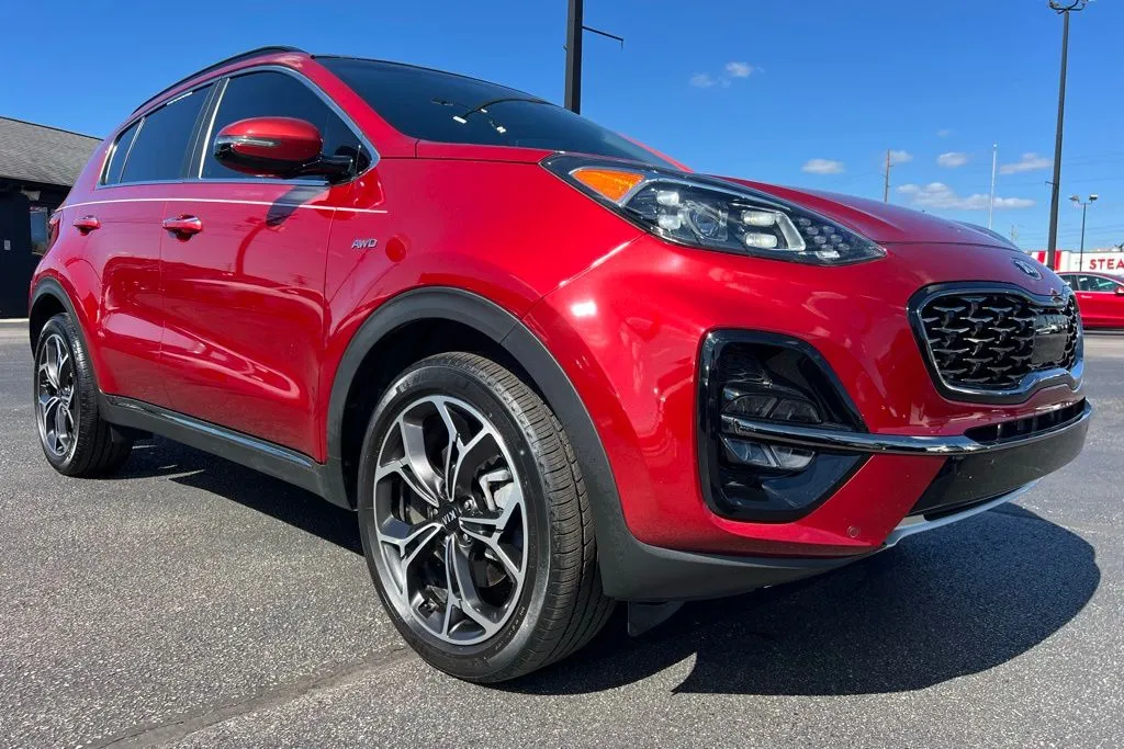2022 Kia Sportage SX Turbo photo 2