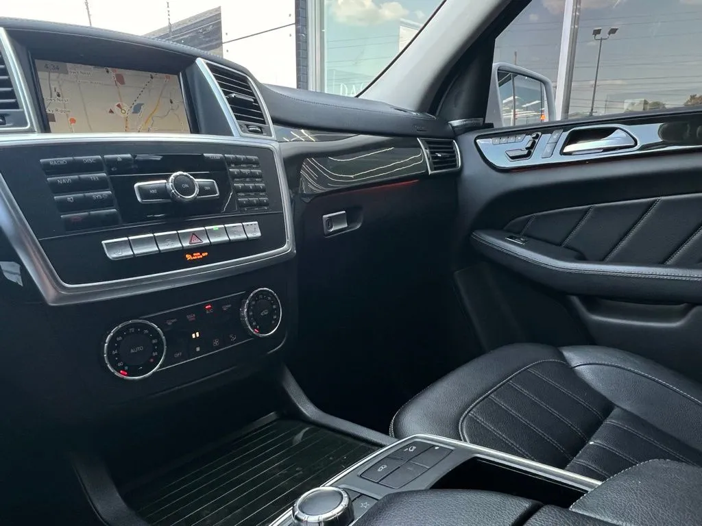 2016 Mercedes Benz GL 450 photo 3