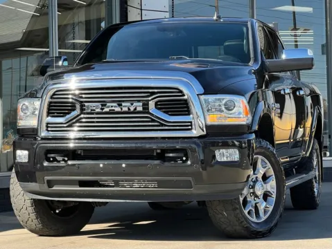 Black 2018 Ram 2500 Limited for sale in Indianapolis, IN