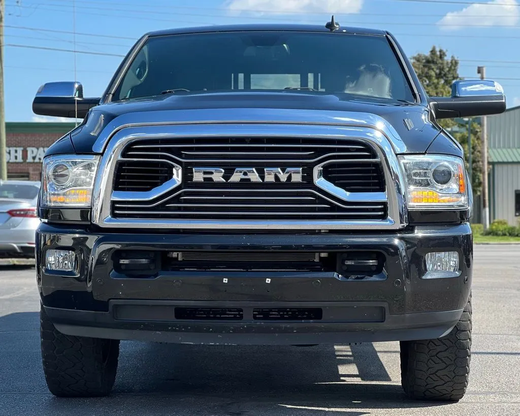 2018 Ram 2500 Longhorn photo 4