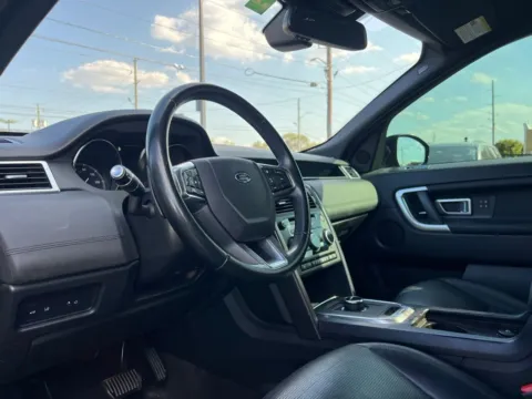 Photos of 2019 Land Rover Discovery Sport HSE for sale in Indianapolis, IN at AutoGiant USA Indianapolis