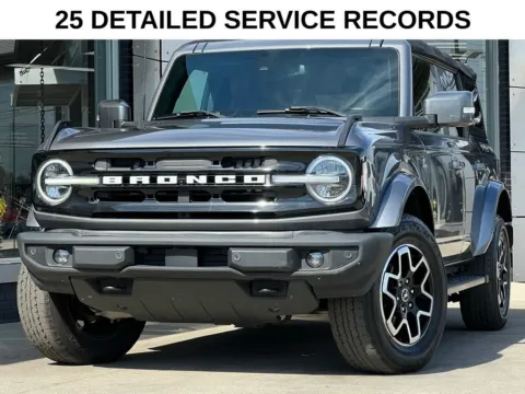 Blue 2021 Ford Bronco Outer Banks for sale in Indianapolis, IN
