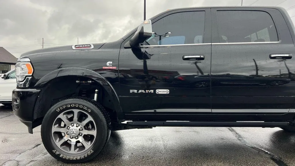 2022 Ram 2500 Longhorn photo 2
